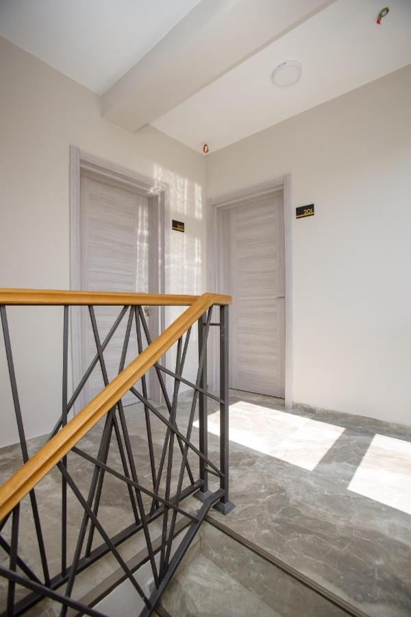 Posejdon Lux Daire Utjeha